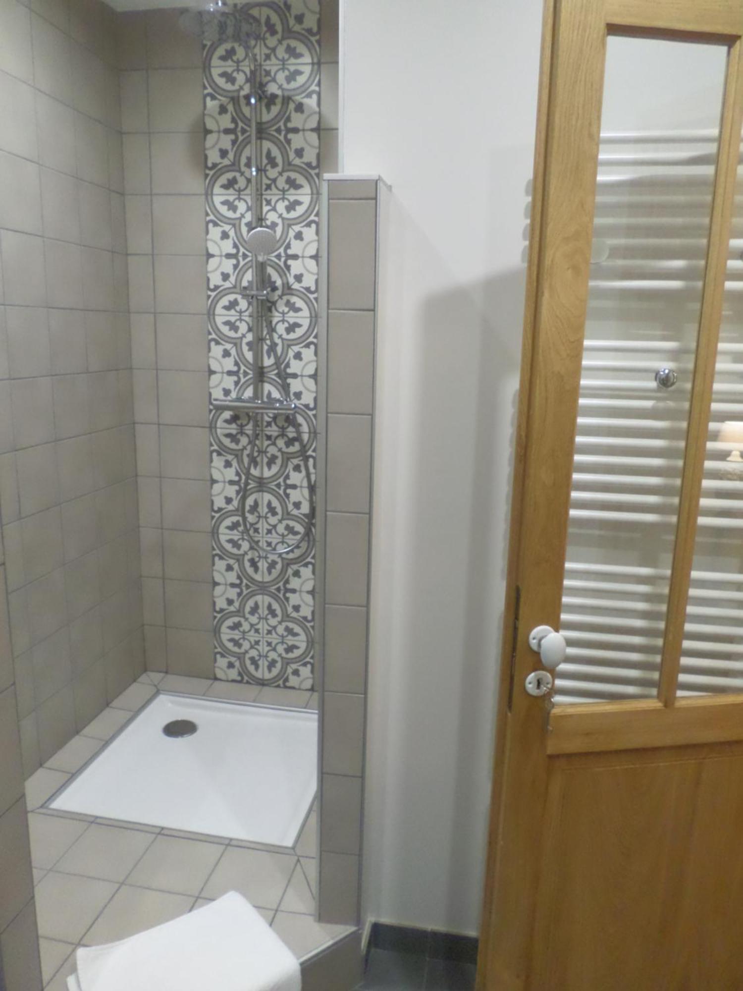 Chambres D'Hotes L'Escale Emeringes Esterno foto