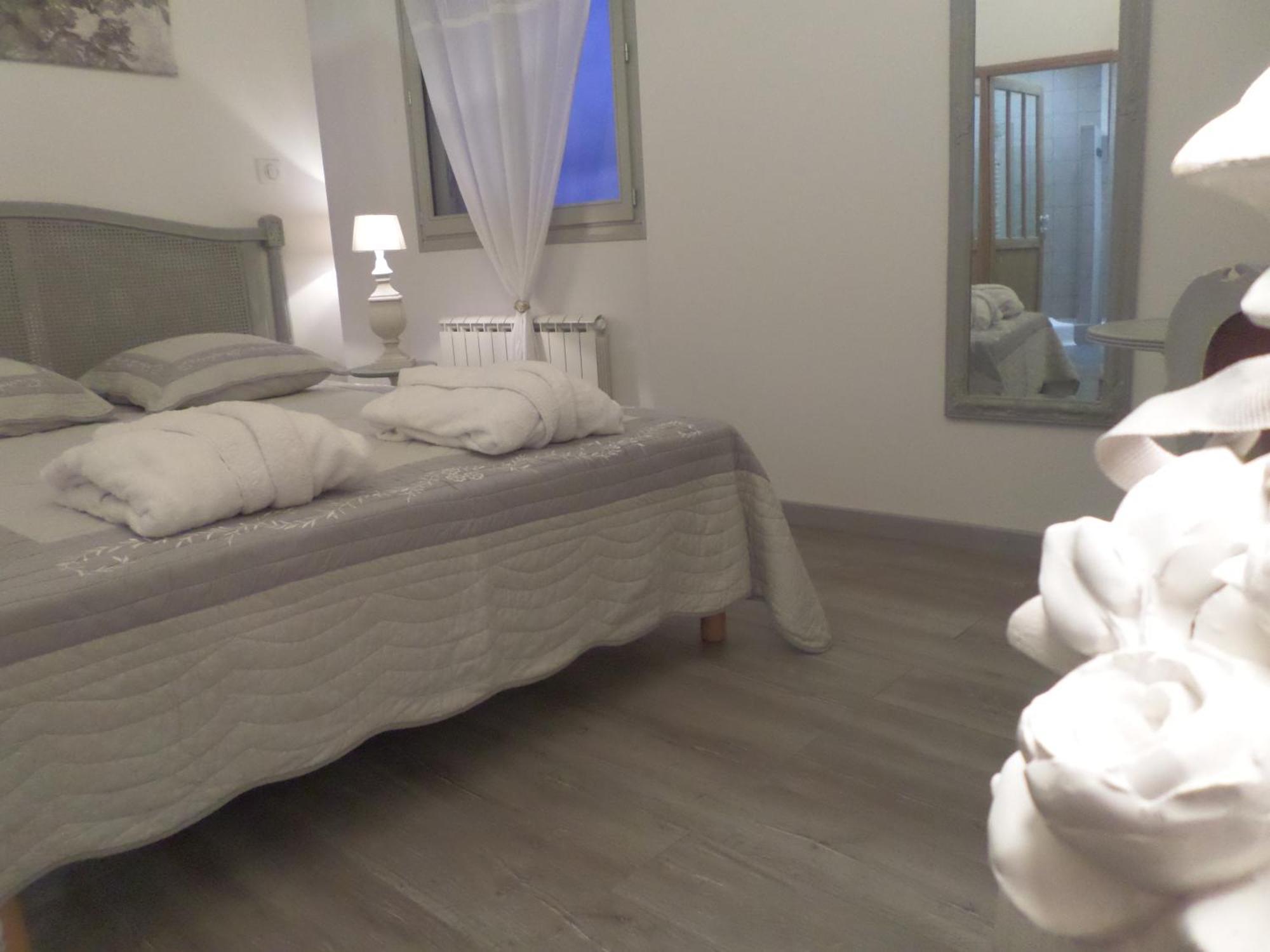 Chambres D'Hotes L'Escale Emeringes Esterno foto